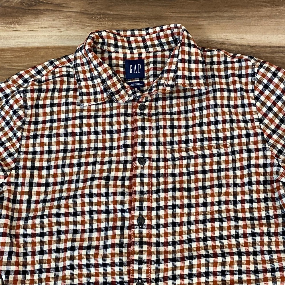 GAP Flannel Shirt Mens Medium Organic Cotton Brown Plaid Flannel Long Sleeve